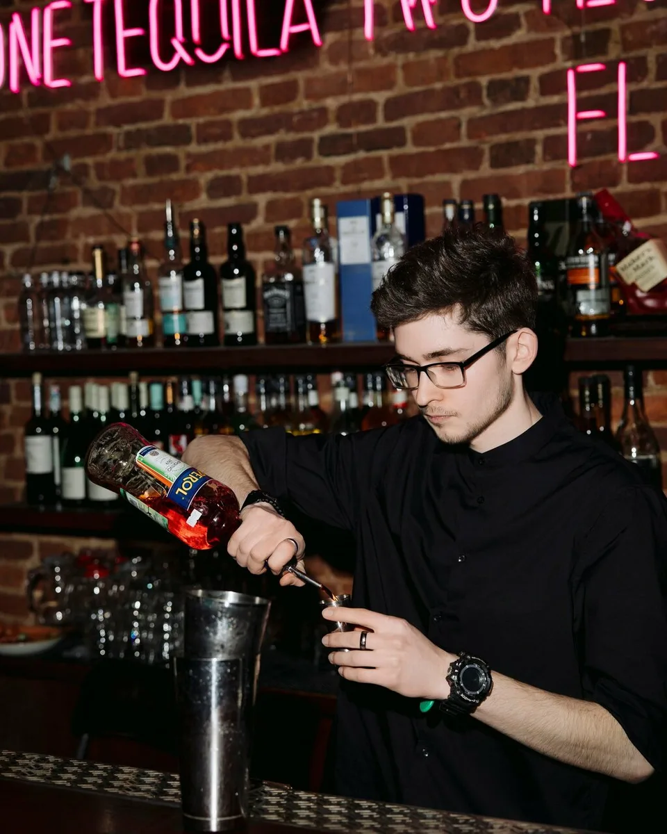 Look lounge bar