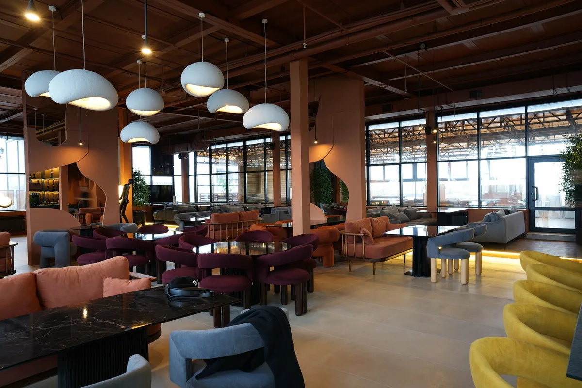 Изи Lounge